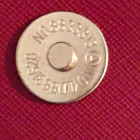 Lovevook Red Vegan Saffiano Leather Envelope Clutch - Gently Used ❤️✨ - Picture 8 of 15